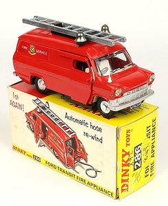 Dinky 286 Ford Transit Fire Unit Reproduction Black Plastic Axe 