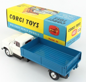 Corgi 483 w6111