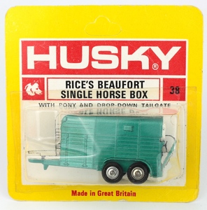 Husky 38 w765