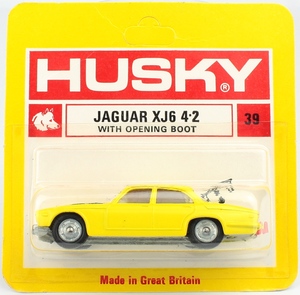 Husky 39 w905a