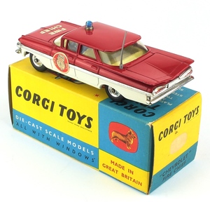 Corgi 482 chevrolet fire chief x2871