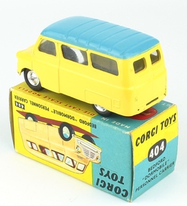 Corgi 404 bedford dormobile x3321