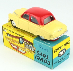 Corgi 203 vauxhall velox saloon x5551