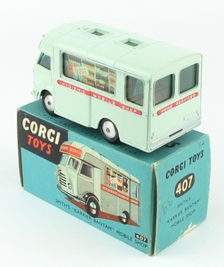 Corgi 407 smith's karrier bantam mobile shop x5731