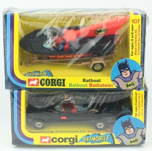 Corgi twin pack batmobile batboat x586