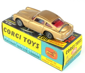 Corgi 261 james bond's aston  martin x6691