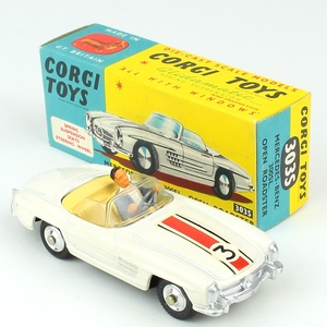 Corgi 303s mercedes x711