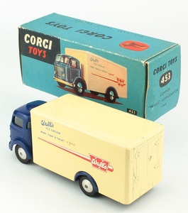 Corgi 453 walls commer van yy1431