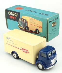 Corgi 453 walls commer van yy143a