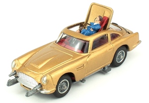 Corgi 261 james bond aston martin yy2392