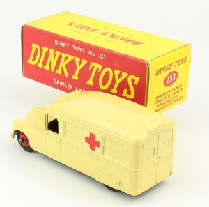 Dinky toys 253 daimler ambulance yy6081