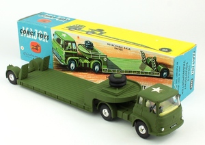 Corgi toys 1135 heavy equipment transporter yy716