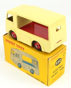 Dinky toys 490 electric dairy van express dairy yy7761