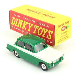 Dinky toys 189 triumph herald yy854
