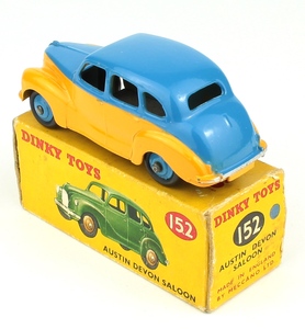 Dinky toys 152 austin devon saloon yy8771