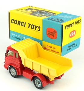 Corgi toys 494 bedford tipper truck yy8961