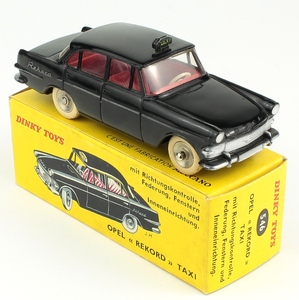 French dinky toys 546 opel rekord taxi zz11