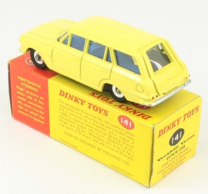 Dinky toys 141 vauxhall victor estate zz1241