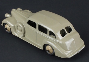 Dinky toys 39d buick viceroy zz2551