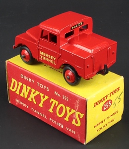 Dinky toys 255 mersey tunnel police van zz3281