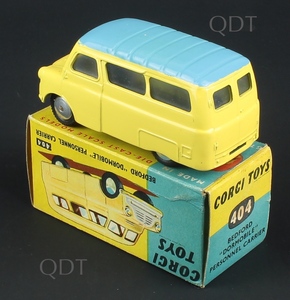 Corgi toys 404 bedford dormobile zz3491