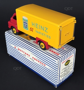 Dinky toys 923 big bedford van heinz zz5141