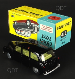 Corgi toys 418 austin taxi zz5361