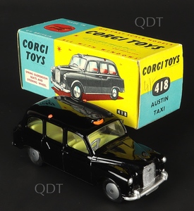 Corgi toys 418 austin taxi zz536