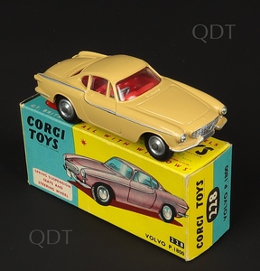 Corgi toys 228 volvo zz625