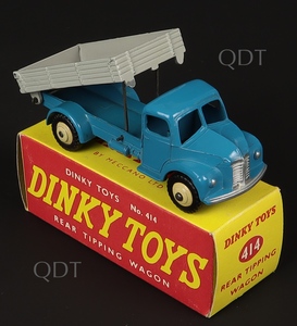 Dinky toys 414 rear tipping wagon zz665