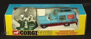 https://qualitydiecasttoys.com/system/images/000/103/071/medium/Corgi-Toys-511-Chipperfields-Poodle-Truck-ZZ701.jpg?1594387573