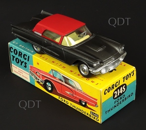 Corgi 214s ford thunderbird zz717