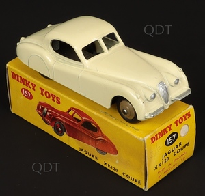 Dinky toys 157 jaguar xk120 zz926