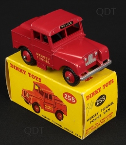 Dinky toys 255 mersey tunnel police van aa131