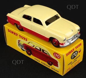Dinky toys 170 ford fordor sedan aa199