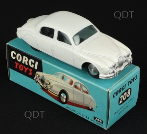 Corgi toys 208 jaguar 2.4 saloon aa347