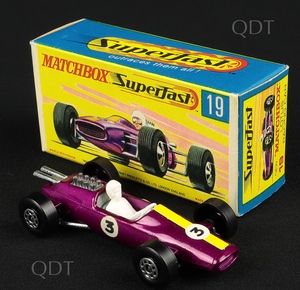 Matchbox models 19 lotus racing car c340