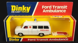 Dinky toys 274 ford transit ambulance j588