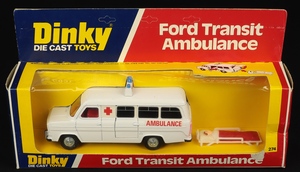 Dinky toys 274 ford transit ambulance j598