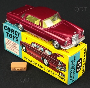 Corgi toys 253 mercedes 220 se coupe aa676