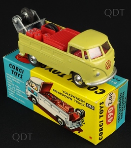 Corgi toys 490 vw breakdown truck aa809