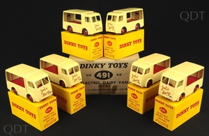 Trade box dinky toys 491 job's dairy milk van aa898