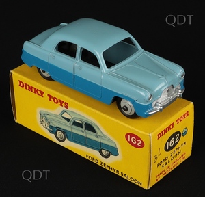Dinky toys 162 ford zephyr saloon bb43