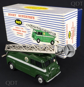 Dinky toys 969 bbc tv extending mast vehicle bb361