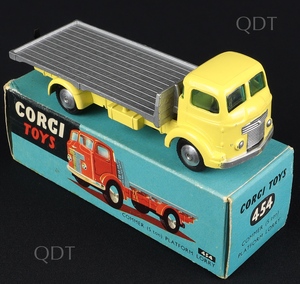 Corgi toys 454 commer platform lorry bb477