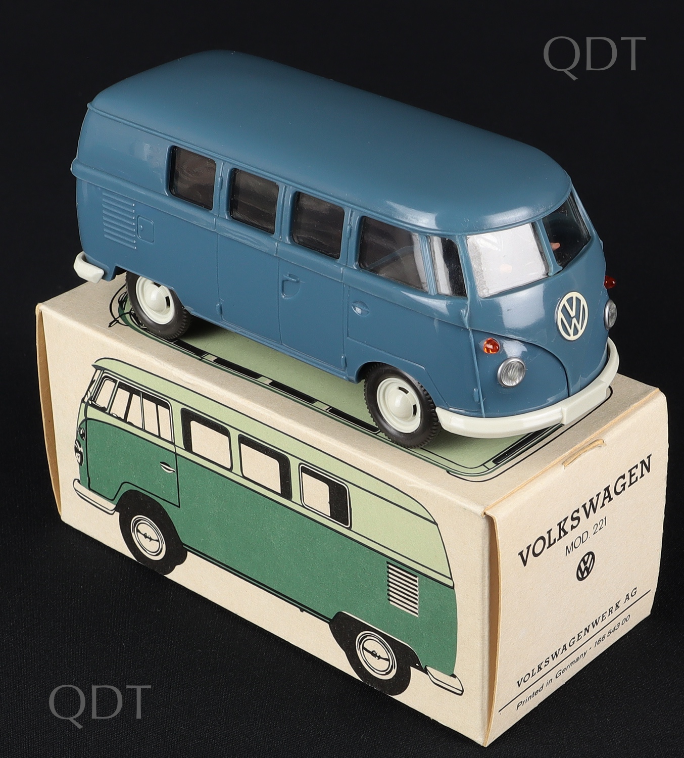Wiking Models 221 Volkswagen Minibus - QDT