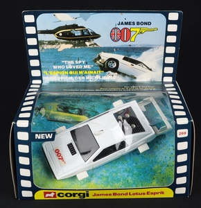 Corgi toys 269 james bond lotus eprit b677