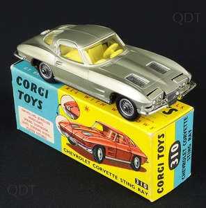 Corgi toys 310 chevrolet corvette sting ray bb845