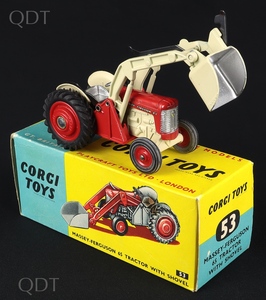 Corgi toys 53 massey ferguson tractor shovel bb849