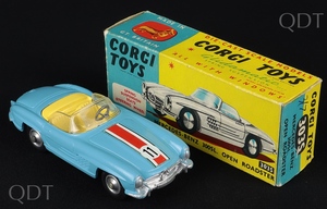 Corgi toys 303s mercedes roadster bb921